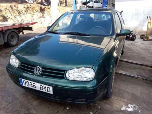 VOLKSWAGEN GOLF IV BERLINA (1J1)(10.1997) — vehículo donante para recambios 