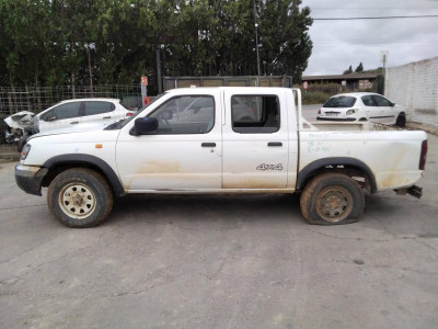 NISSAN PICKUP (D22)