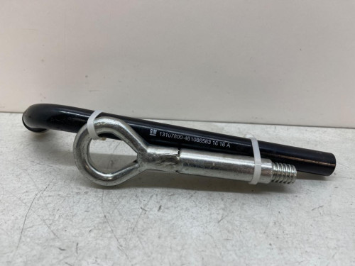 LLAVE RUEDA OPEL CORSA E 