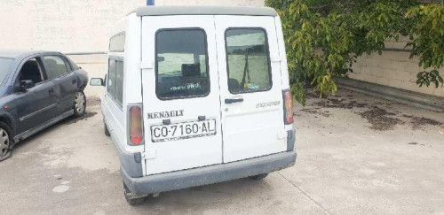  RENAULT RAPID /EXPRESS (F40) 