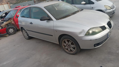 SEAT IBIZA (6L1)