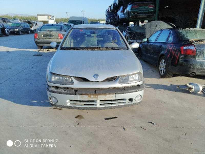 RENAULT LAGUNA (B56)