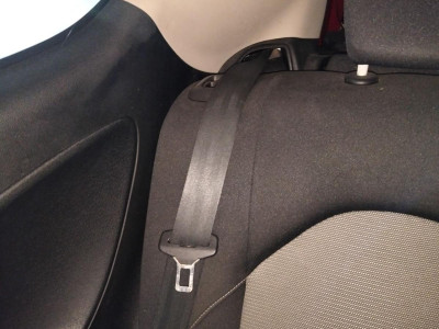 CINTURON SEGURIDAD TRASERO DERECHO