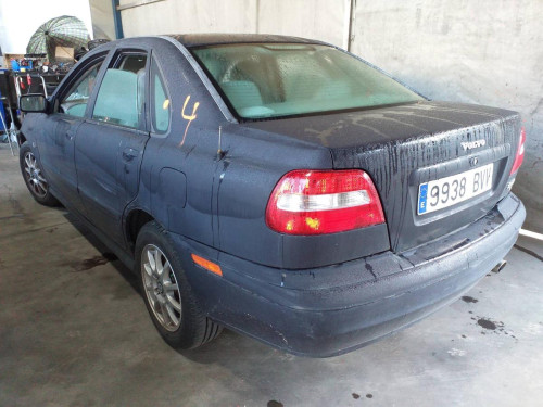  VOLVO S40 BERLINA 