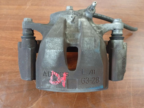 PINZA DE FRENO DELANTERA IZQUIERDA Toyota RAV4 (A3) 