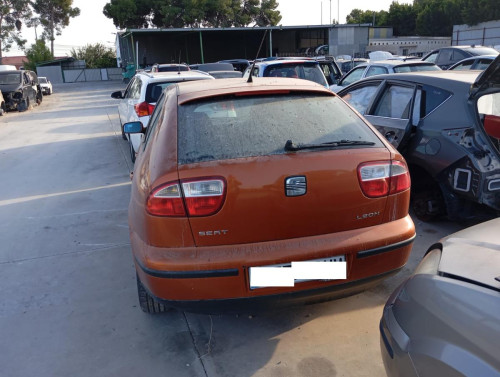 SEAT LEON (1M1) 