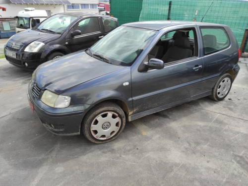 VOLKSWAGEN POLO III BERLINA (6N2) — vehículo donante para recambios 