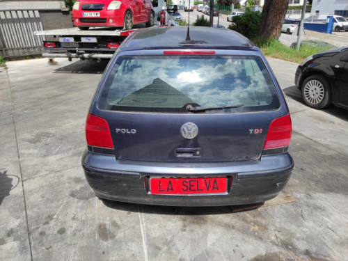 VOLKSWAGEN POLO III BERLINA (6N2) — vehículo donante para recambios 
