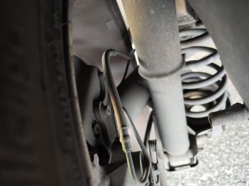 PINZA DE FRENO TRASERA IZQUIERDA used