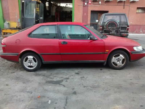  SAAB 900 BERLINA 