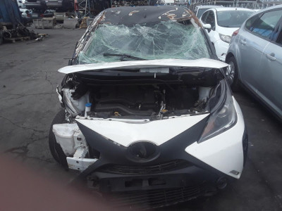 TOYOTA AYGO (B4)