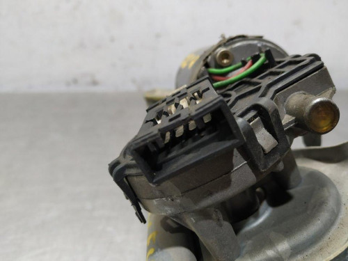  MOTOR LIMPIA DELANTERO 