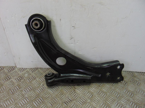  BRAZO SUSPENSION INFERIOR DELANTERO DERECHO 