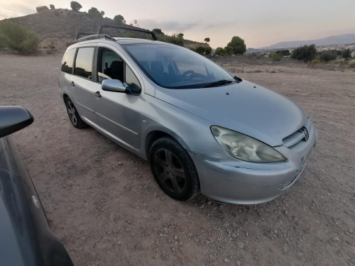 PEUGEOT 307 BREAK / SW (S1)(04.2002) — Donor Vehicle for Used Parts 