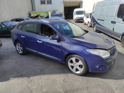 RENAULT MEGANE III BERLINA 5P