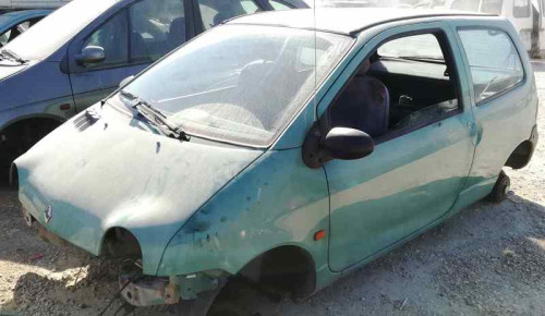  RENAULT TWINGO I (C06) 