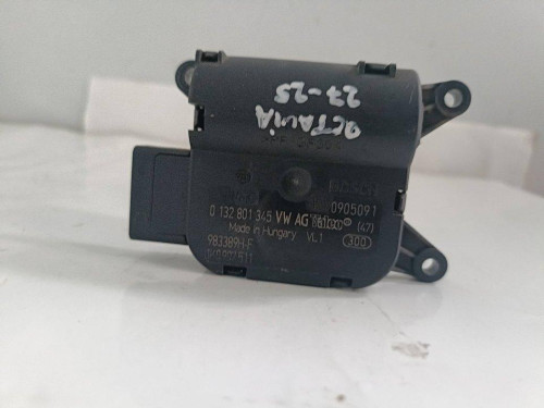 MOTOR APERTURA TRAMPILLAS CLIMATIZADOR SKODA OCTAVIA BERLINA (1Z3) 