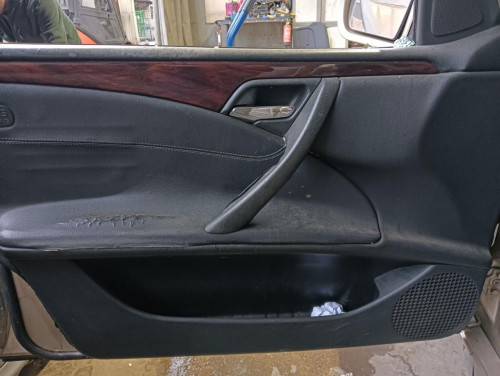 MERCEDES-BENZ CLASE E (BM 210) BERLINA — vehículo donante para recambios 