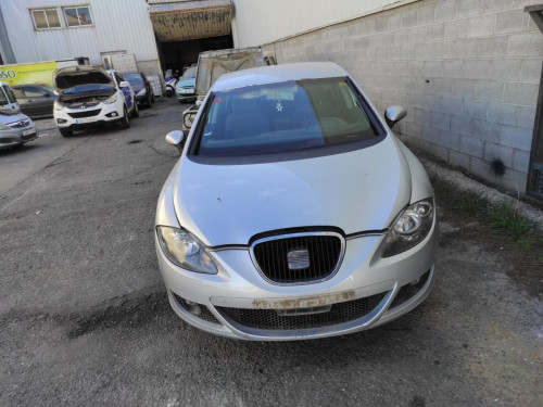 SEAT LEON (1P1) — vehículo donante para recambios 