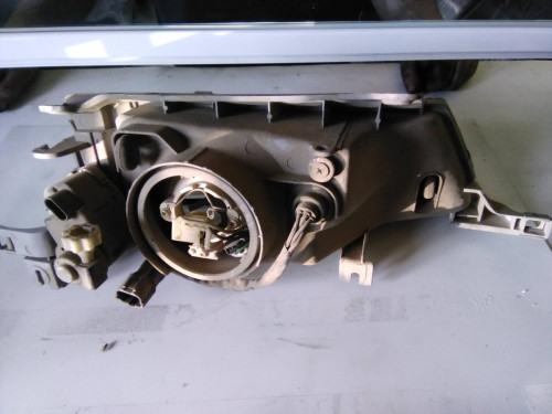 FARO IZQUIERDO Daewoo NEXIA 