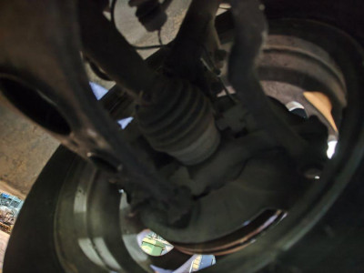BRAZO SUSPENSION INFERIOR DELANTERO IZQUIERDO