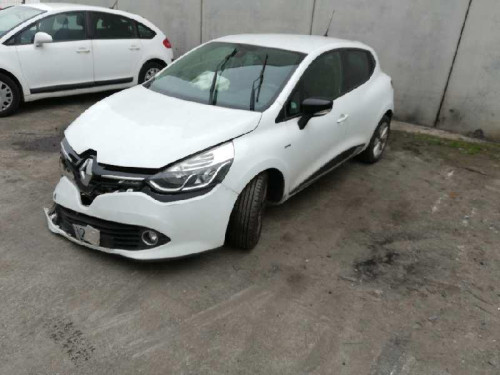 RENAULT CLIO IV — vehículo donante para recambios 