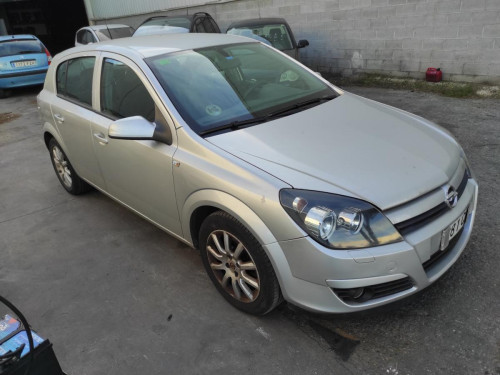 OPEL ASTRA H BERLINA — Donor Vehicle for Used Parts 