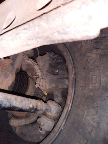 PINZA DE FRENO DELANTERA IZQUIERDA Land Rover DISCOVERY 