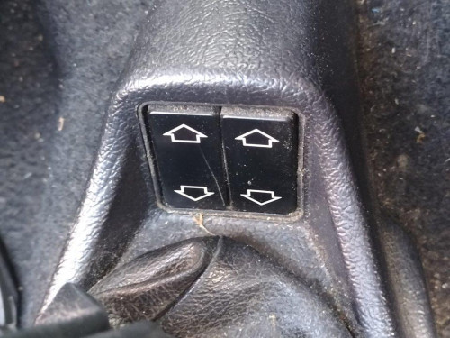  CITROEN SAXO 