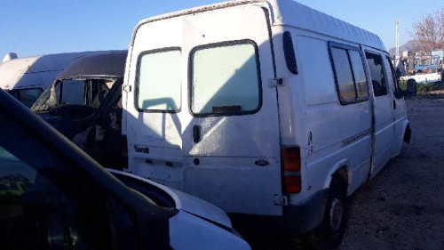  FORD TRANSIT BUS (EY) 