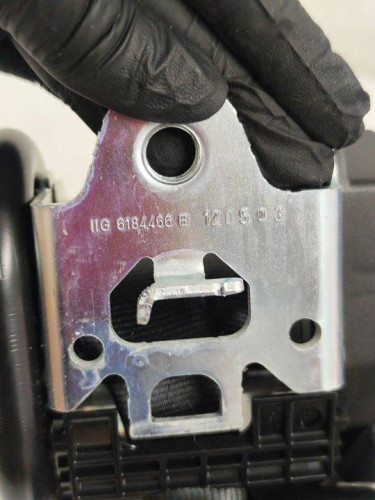 CINTURON SEGURIDAD DELANTERO DERECHO Volkswagen GOLF VI (5K1)(10.2008) 