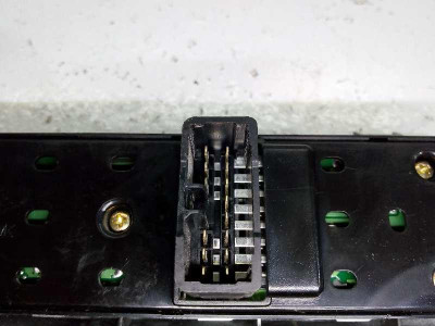 MANDO ELEVALUNAS DELANTERO IZQUIERDO, KIA, SPORTAGE (KM)
