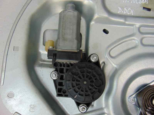  ELEVALUNAS DELANTERO DERECHO HYUNDAI TUCSON (JM) 