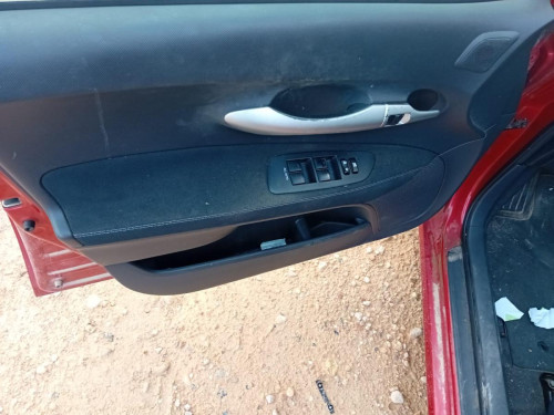 TOYOTA AURIS (E15) — Donor Vehicle for Used Parts 