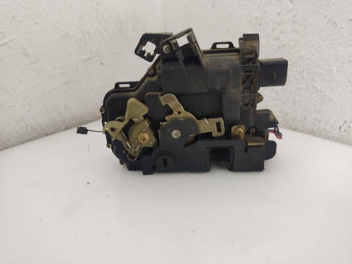 CERRADURA PUERTA TRASERA IZQUIERDA Seat TOLEDO (1M2) 