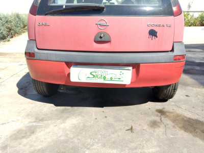PARAGOLPES TRASERO Opel Corsa C (2000->)