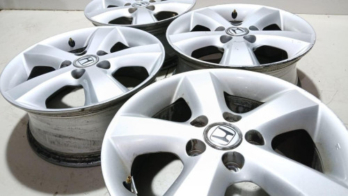  JUEGO LLANTAS HONDA FR-V (BE) 