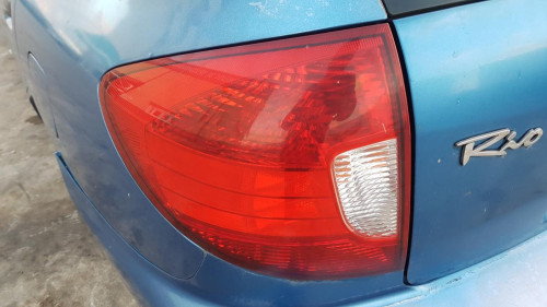 PILOTO TRASERO IZQUIERDO Kia Rio (BC)(2000->) Kia Rio (BC)(2000->) 