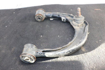 BRAZO SUSPENSION SUPERIOR DELANTERO DERECHO, TOYOTA, LAND CRUISER (J12)