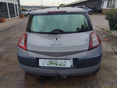 Renault Megane II Berlina 5P (10.2002->) SIN IDENTIFICAR 