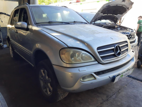  MERCEDES-BENZ CLASE ML (BM 163) 