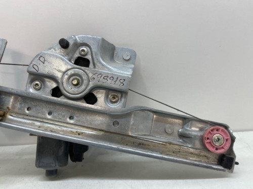 ELEVALUNAS DELANTERO DERECHO Peugeot 208 