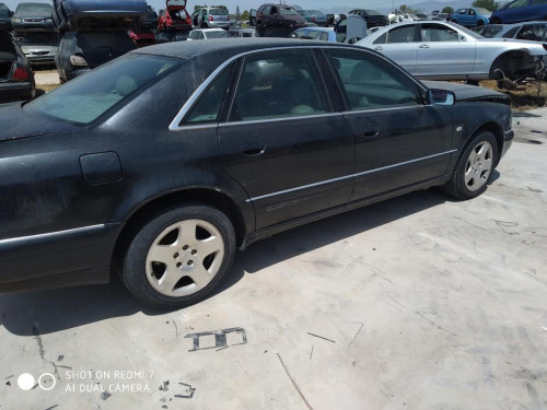  AUDI A8 (D2) 