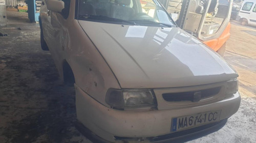 SEAT IBIZA (6K1) — vehículo donante para recambios 