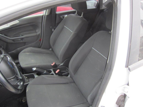  JUEGO ASIENTOS COMPLETO FORD FIESTA (CNN) 