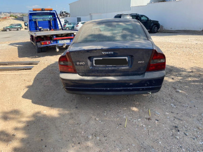 VOLVO S80 BERLINA