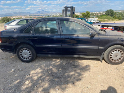VOLVO S80 BERLINA