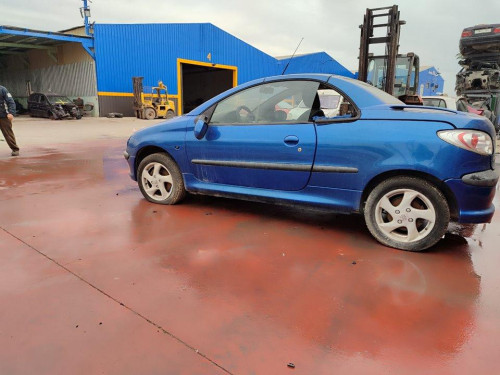  PEUGEOT 206 CC CABRIO-COUPÉ 