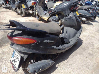 YAMAHA