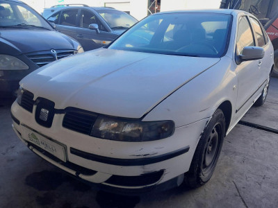 SEAT LEON (1M1)